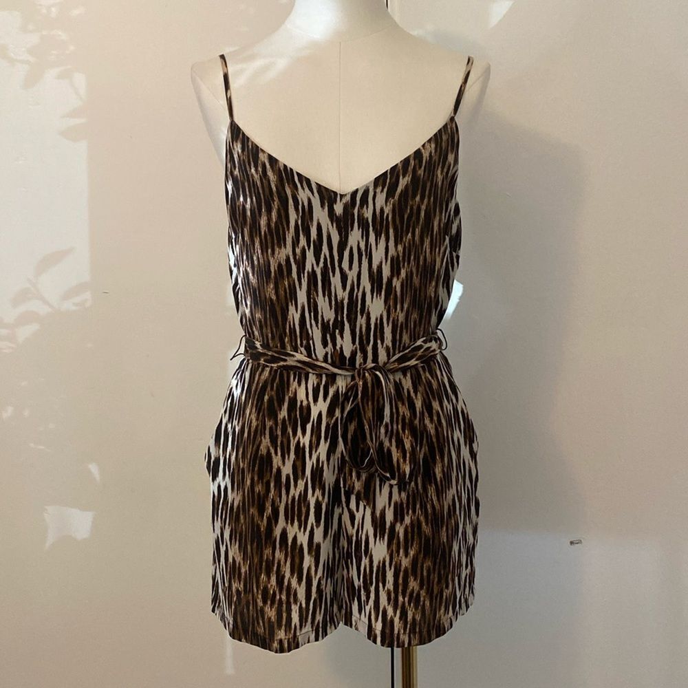 L'Agence Audra Sleeveless Leopard-Print Silk Romper Size 2 - Picture 3 of 15